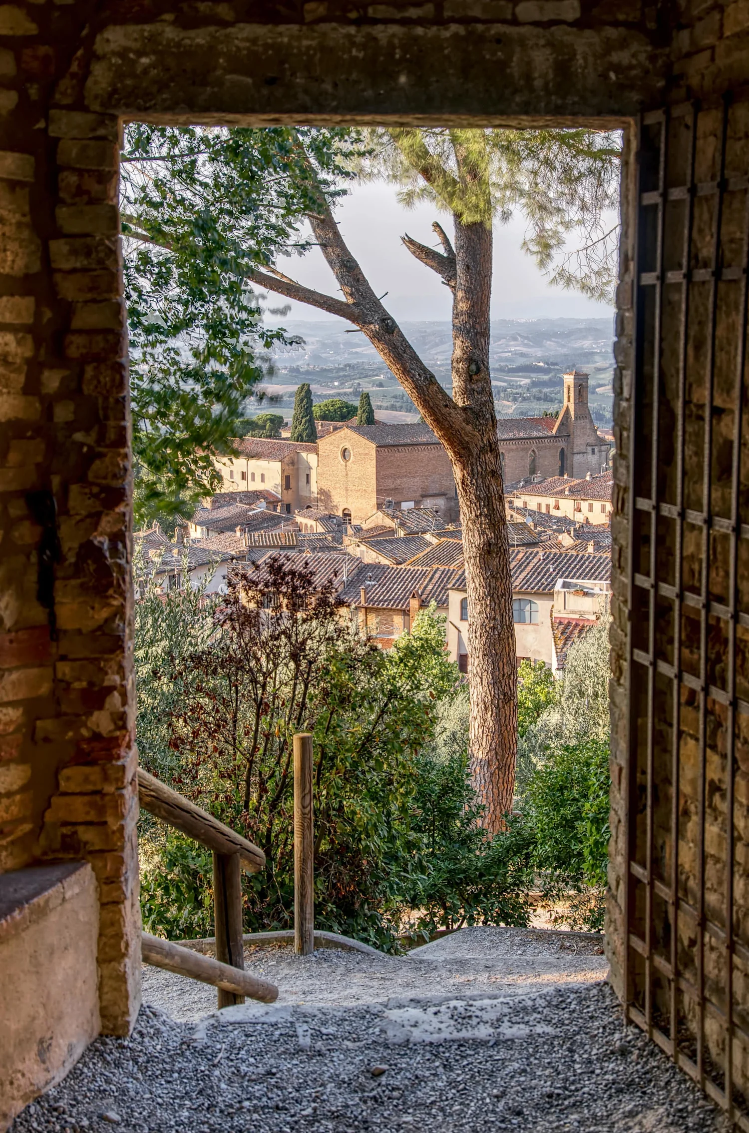 luca-florio-X9r80jh4gRo-unsplash-2-min.jpg